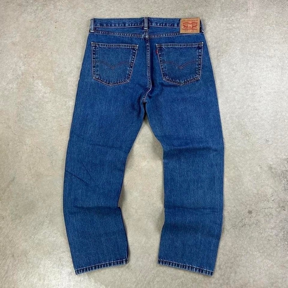 Levis 505 Jeans Size 36x32 Blue Medium Wash Denim Regular Fit‎ Straight Leg